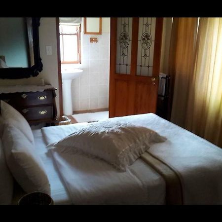 Mavilla Stellenbosch B&B Екстер'єр фото